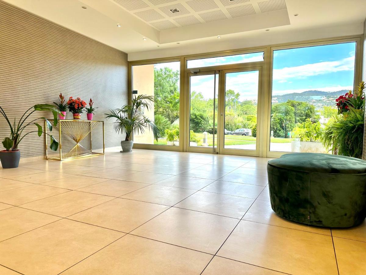 My Resid Appart Cannes Marina Vue Mer Mandelieu Dış mekan fotoğraf