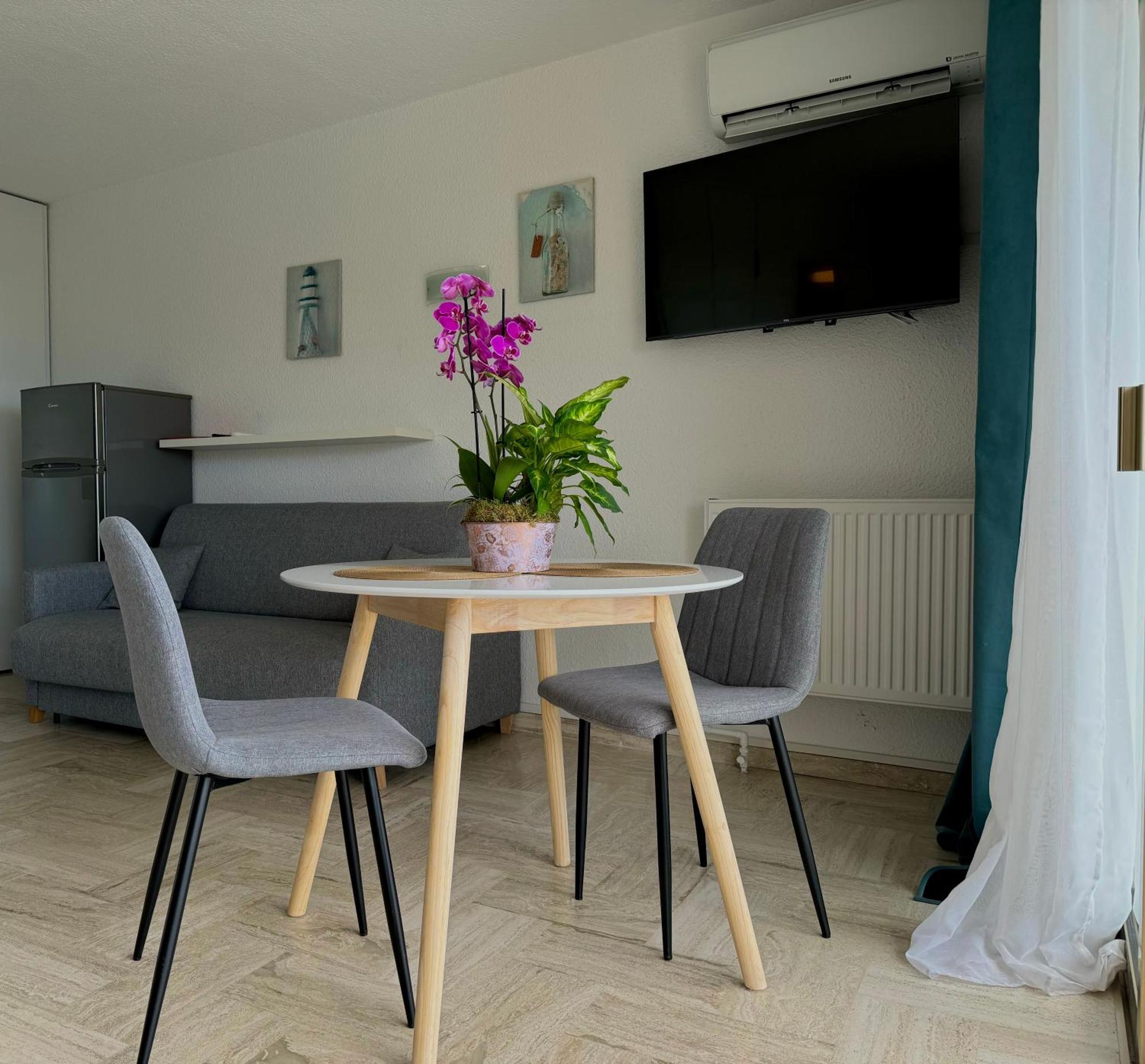 My Resid Appart Cannes Marina Vue Mer Mandelieu Dış mekan fotoğraf